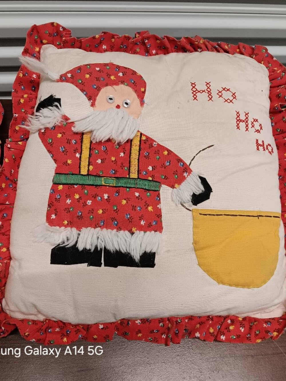 Christmas Santa Throw Pillows Set of 2 Ho Ho Ho Applique Red Ruffle Holiday
